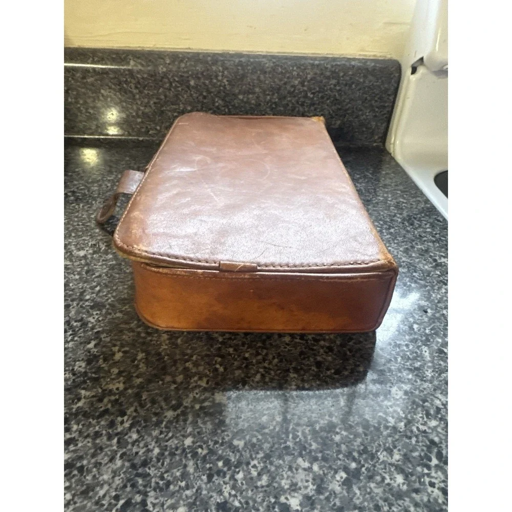 Vintage Leather Box With Button Close Sadle Cowhide‎ Travel Box Keepsakes